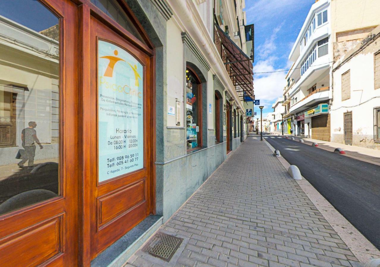 Rooms & Suites Terrace 3A Аресифе Екстериор снимка