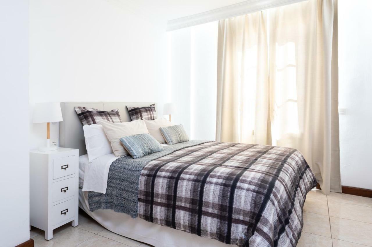 Rooms & Suites Terrace 3A Аресифе Екстериор снимка